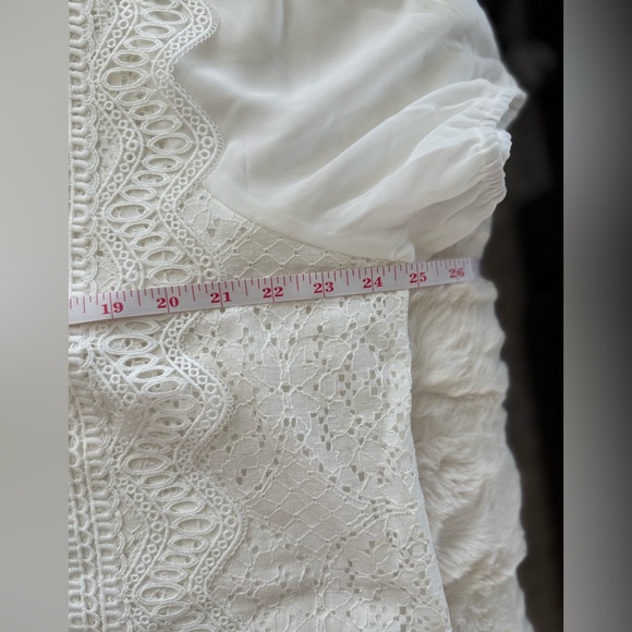 ANDREE BY UNIT White Lace Blouse, 1X - Picture 10 of 13